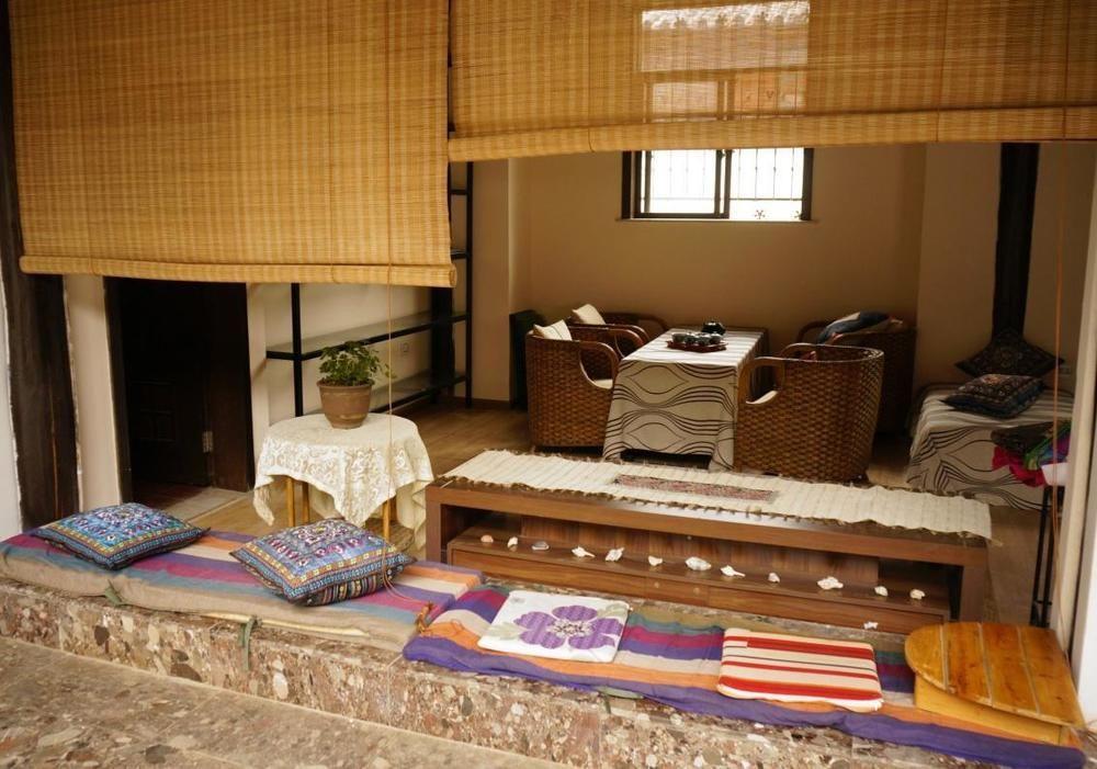 Lijiang Wangjia Courtyard Inn Екстер'єр фото