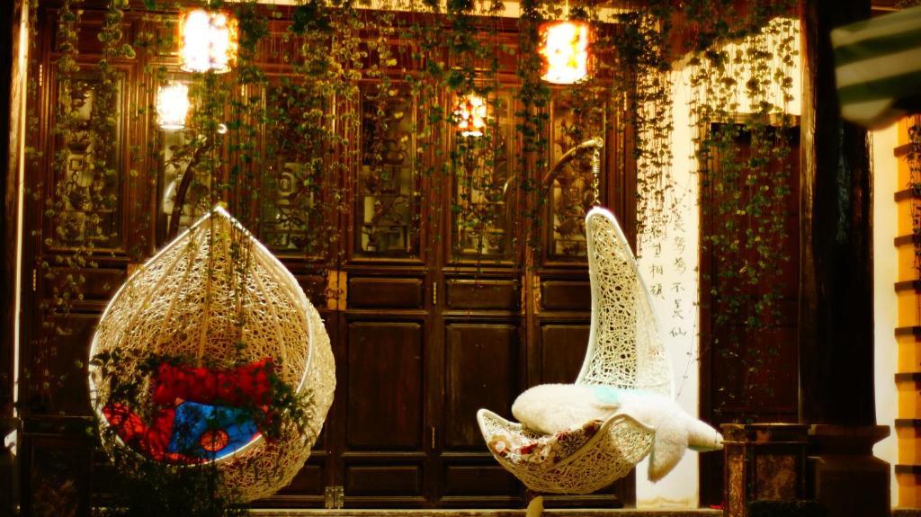 Lijiang Wangjia Courtyard Inn Екстер'єр фото
